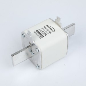 Hot Selling for High Quality NF02 Ceramic Fuse with UL for LED